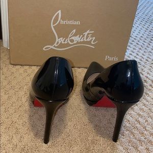 christian louboutin Size 38
